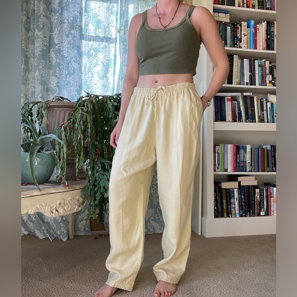 Vintage 100% Linen pale yellow Eddie Bauer pants